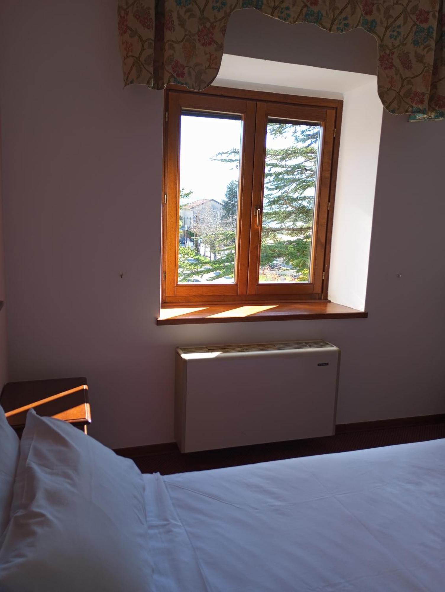 Regina Hotel Pollino Morano Calabro Exterior photo