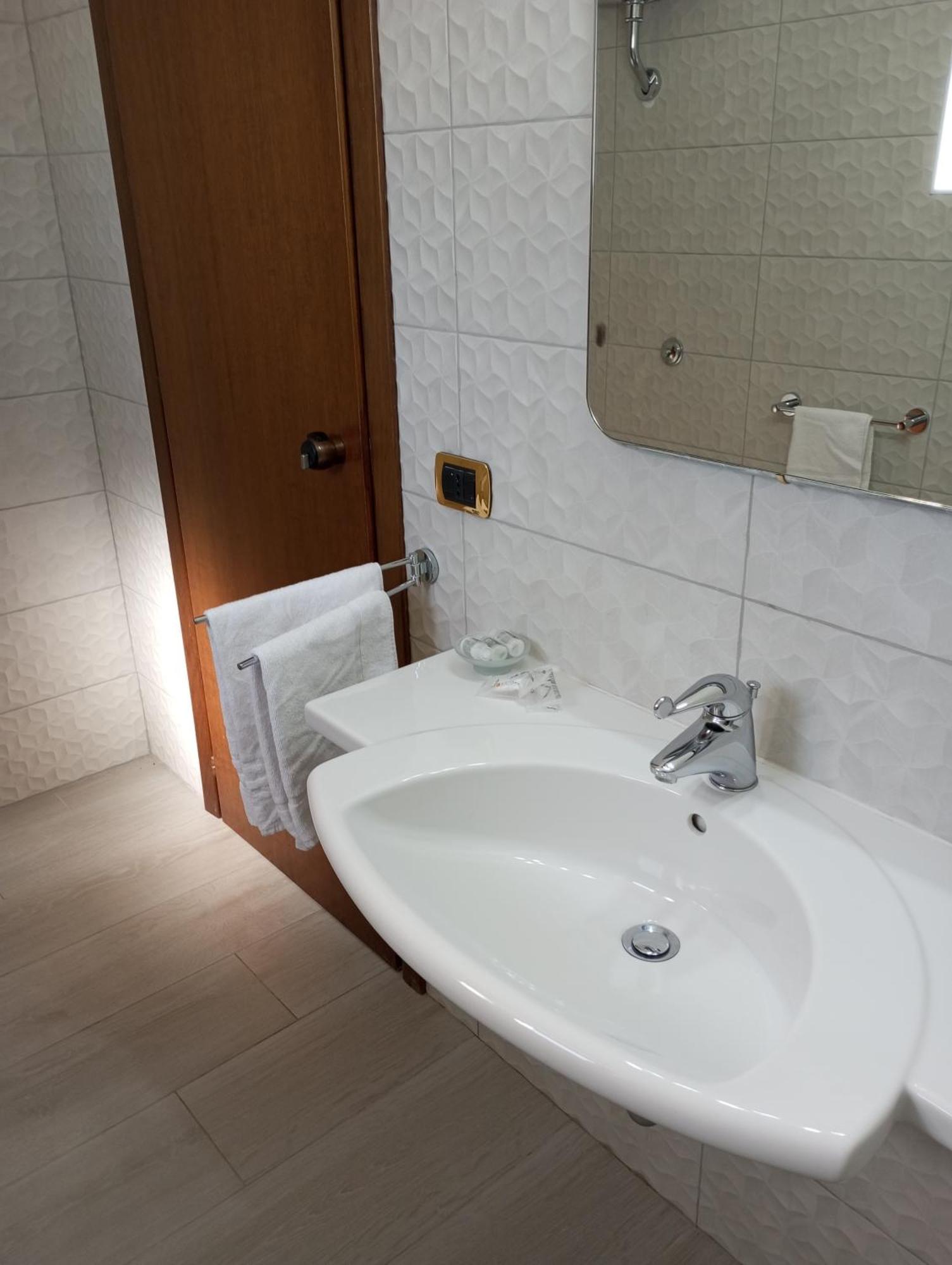 Regina Hotel Pollino Morano Calabro Exterior photo